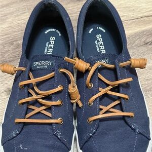 Sperry womans Navy Canvas Boat Shoes with Tan Laces